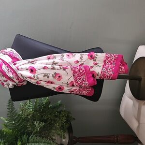 72" X 36" pink and cream scarf